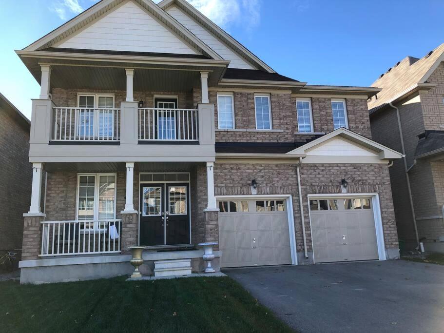 Entire Basement With 3 Bedrooms Niagara Falls Exterior photo