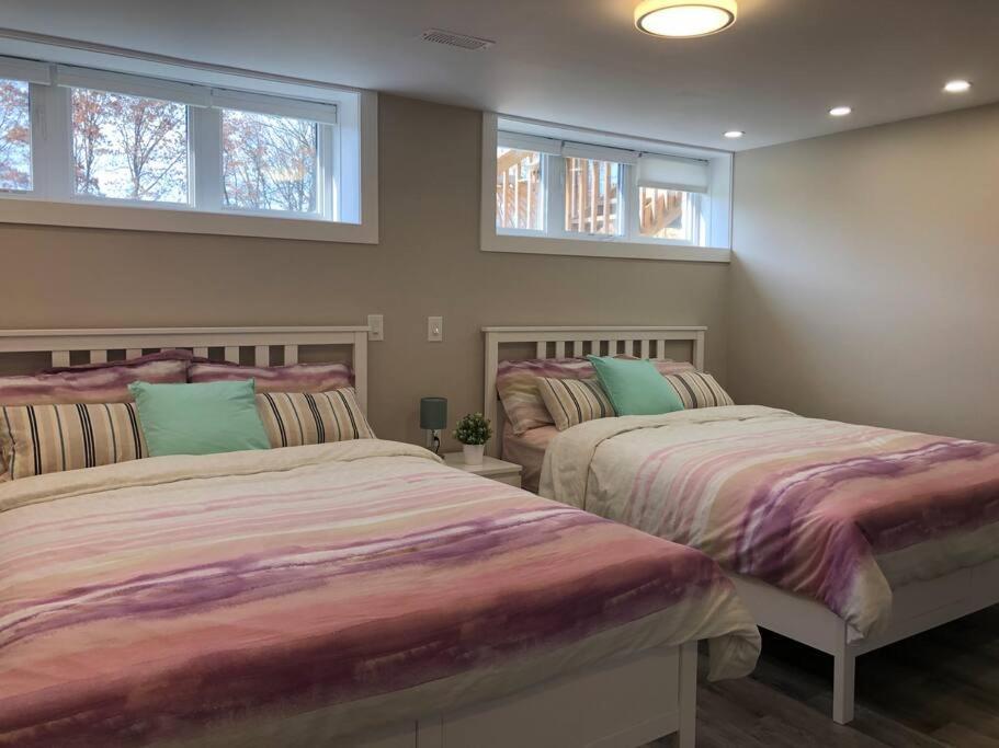 Entire Basement With 3 Bedrooms Niagara Falls Exterior photo